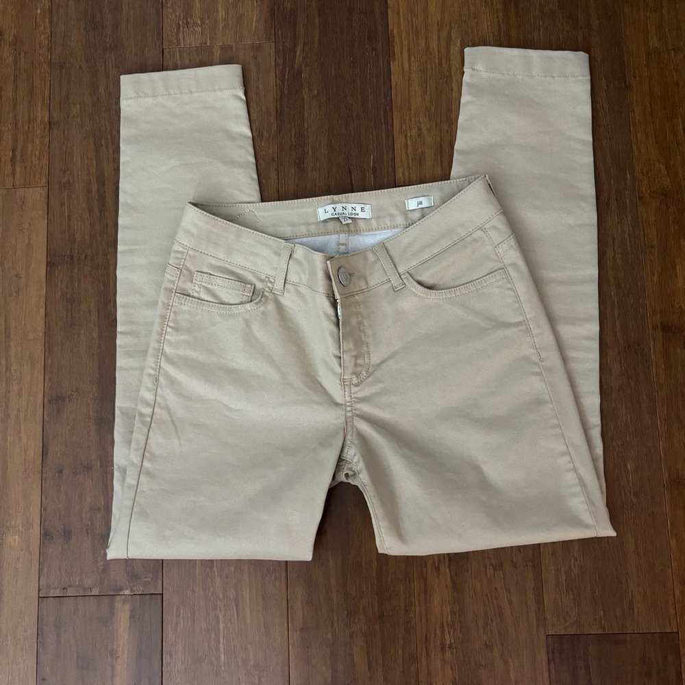 NWOT Lynne Shimmery Gold Tan Slim Cropped Pants Size 27